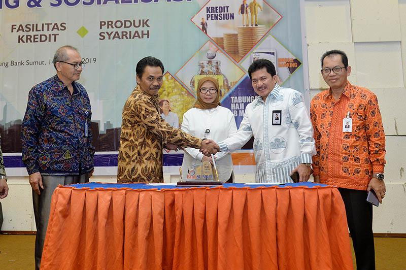 Bank Sumut Diminta Terus Berbenah dan Manfaatkan Setiap Peluang Untuk Kemajuan Perusahaan